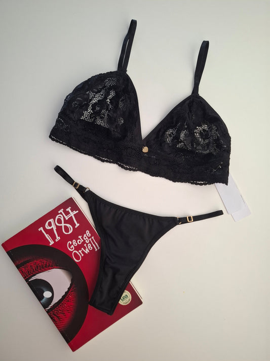 Art.8149 Conjunto Bralette de microfibra y puntilla