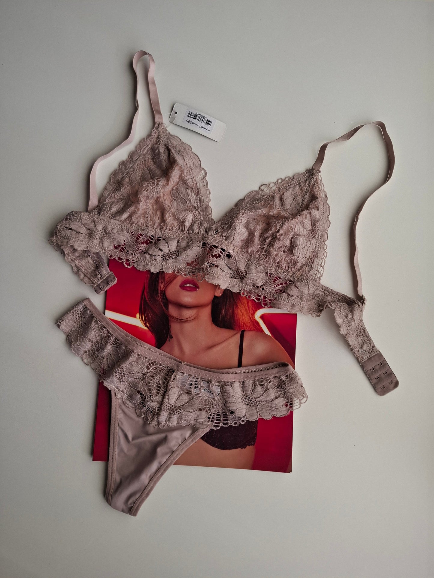 L5687 Conjunto