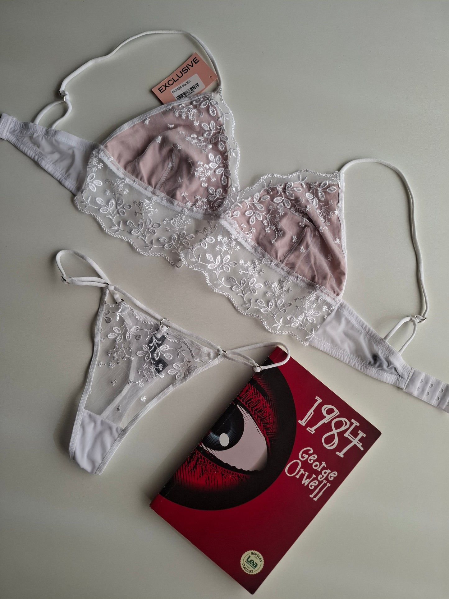 E2028 Conjunto