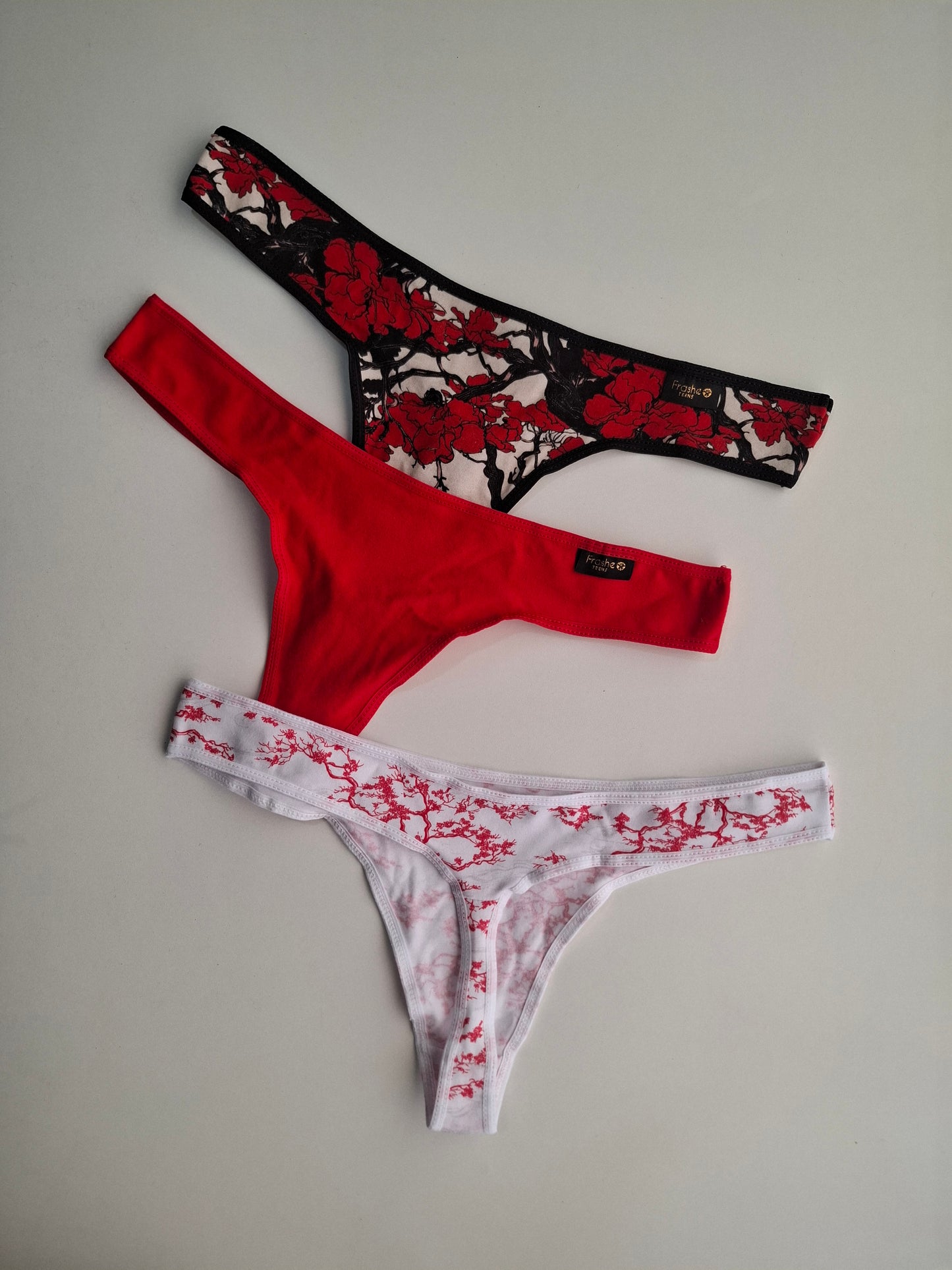 Art 5007 PACK X 3 DE COLA LESS DE ALGODÓN LYCRA ESTAMPADO JAPAN