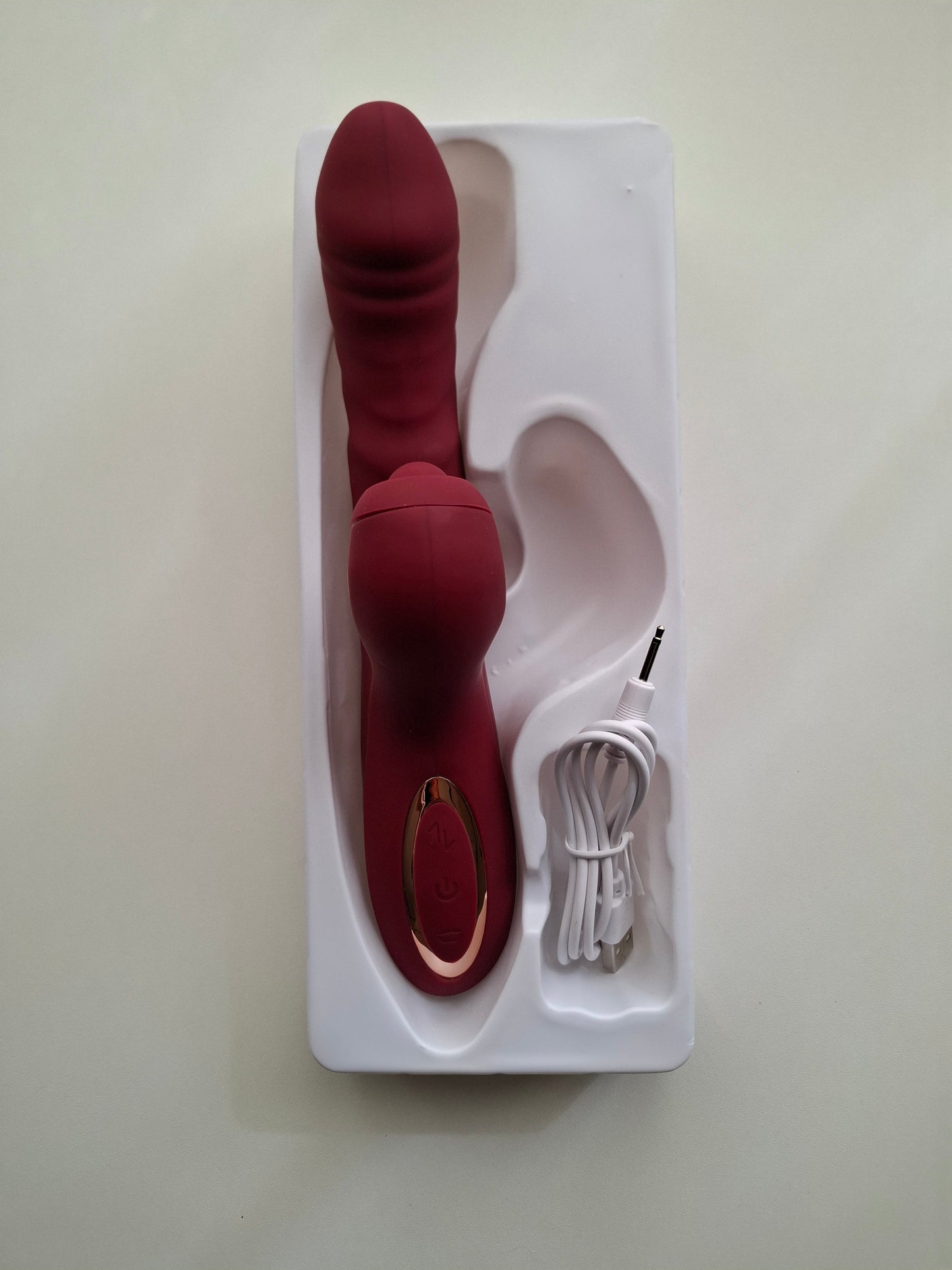 Vibrador con control App– 4 en 1: Succión, Empuje, Pulsación y Vibración