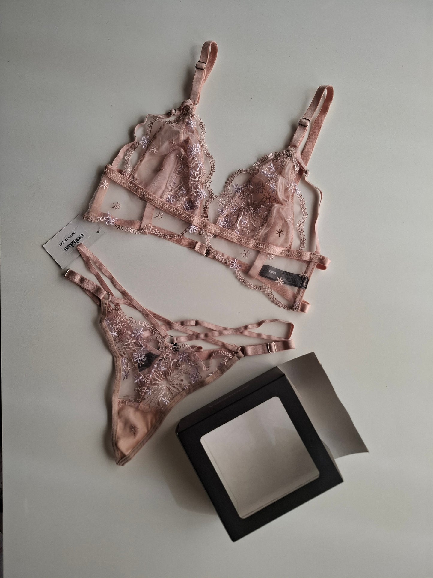 E2043 Conjunto