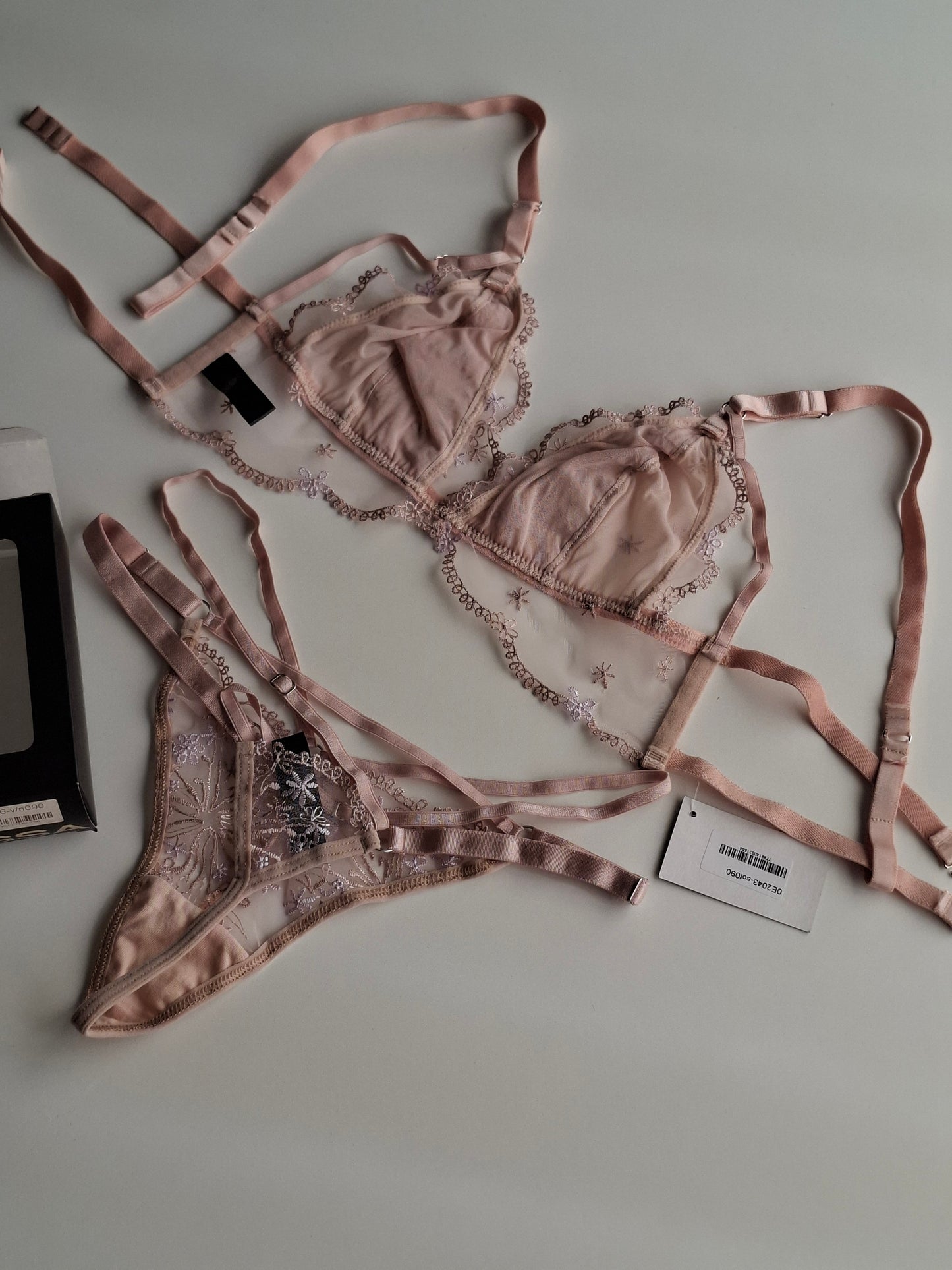 E2043 Conjunto