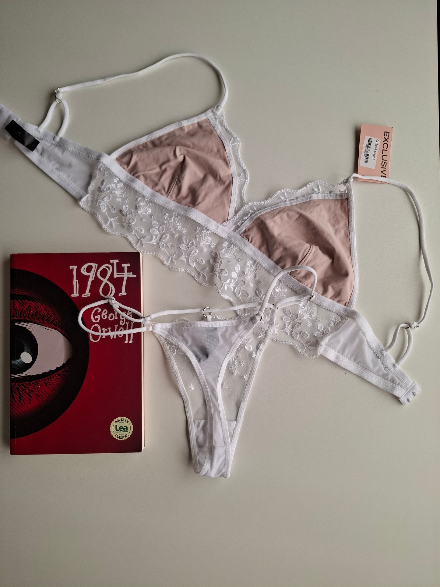 E2028 Conjunto
