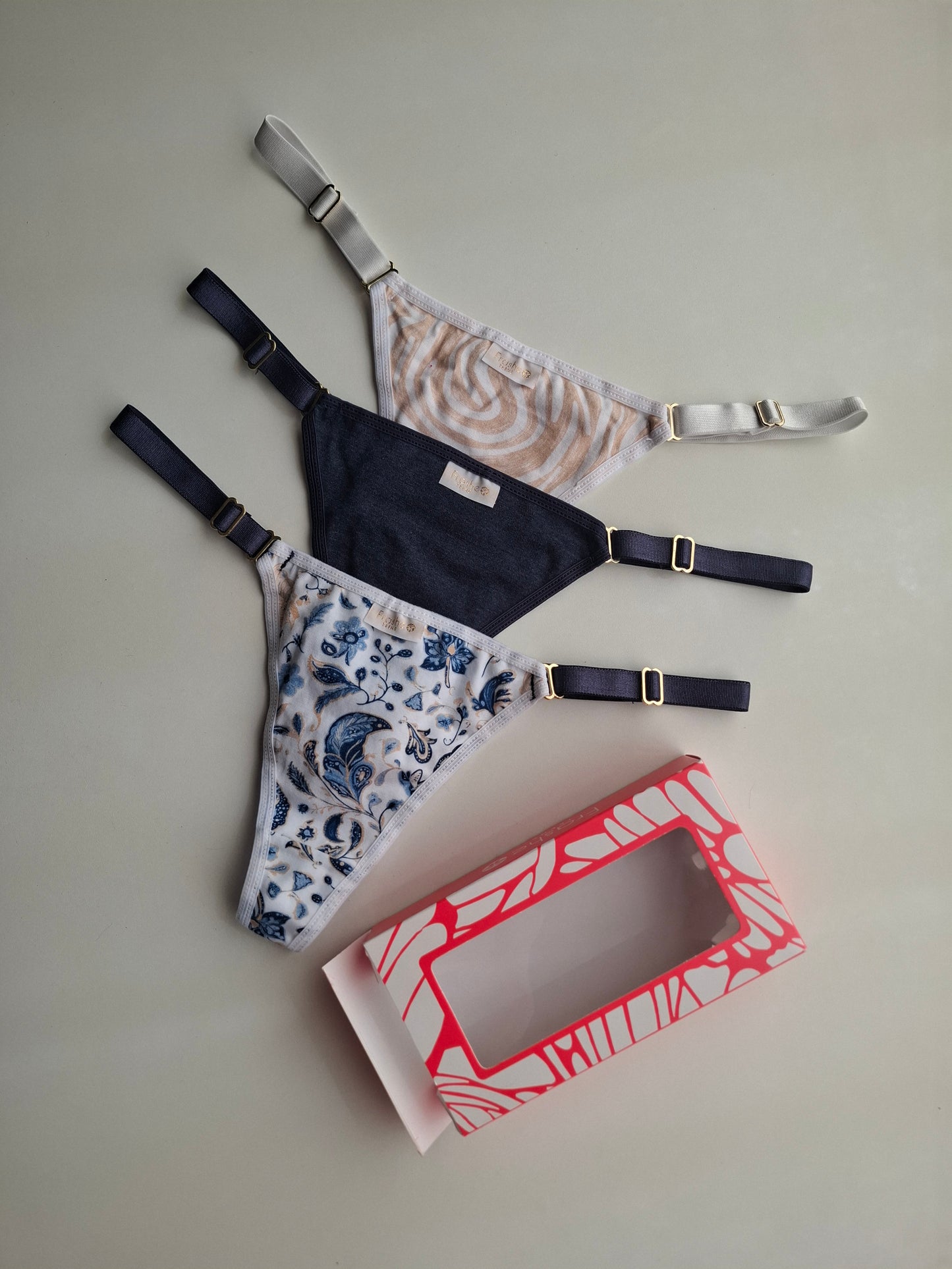 Art. 5015 PACK X 3 DE TANGAS DE ALGODÓN LYCRA LINEA MEDITERRANEO