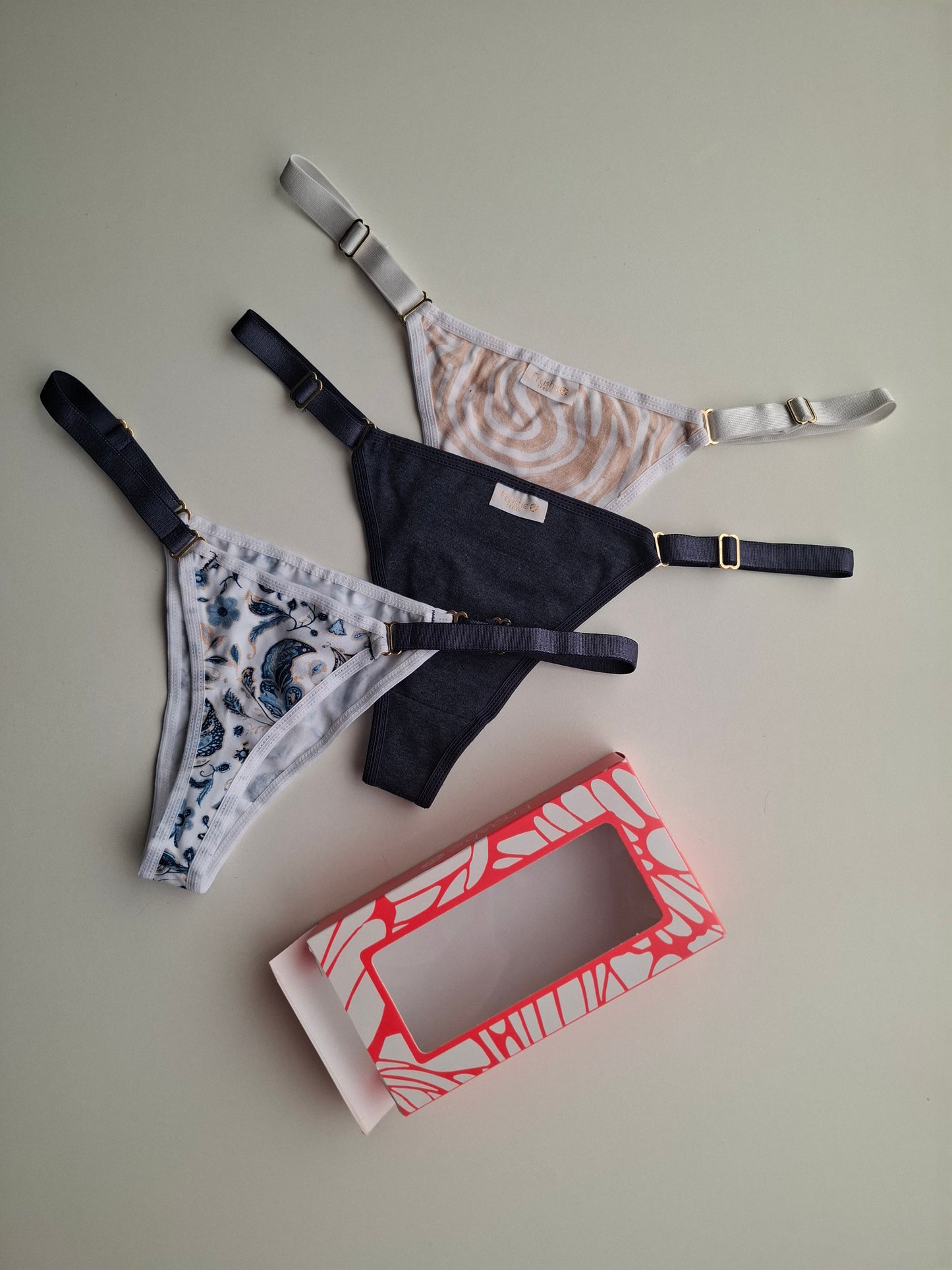 Art. 5015 PACK X 3 DE TANGAS DE ALGODÓN LYCRA LINEA MEDITERRANEO