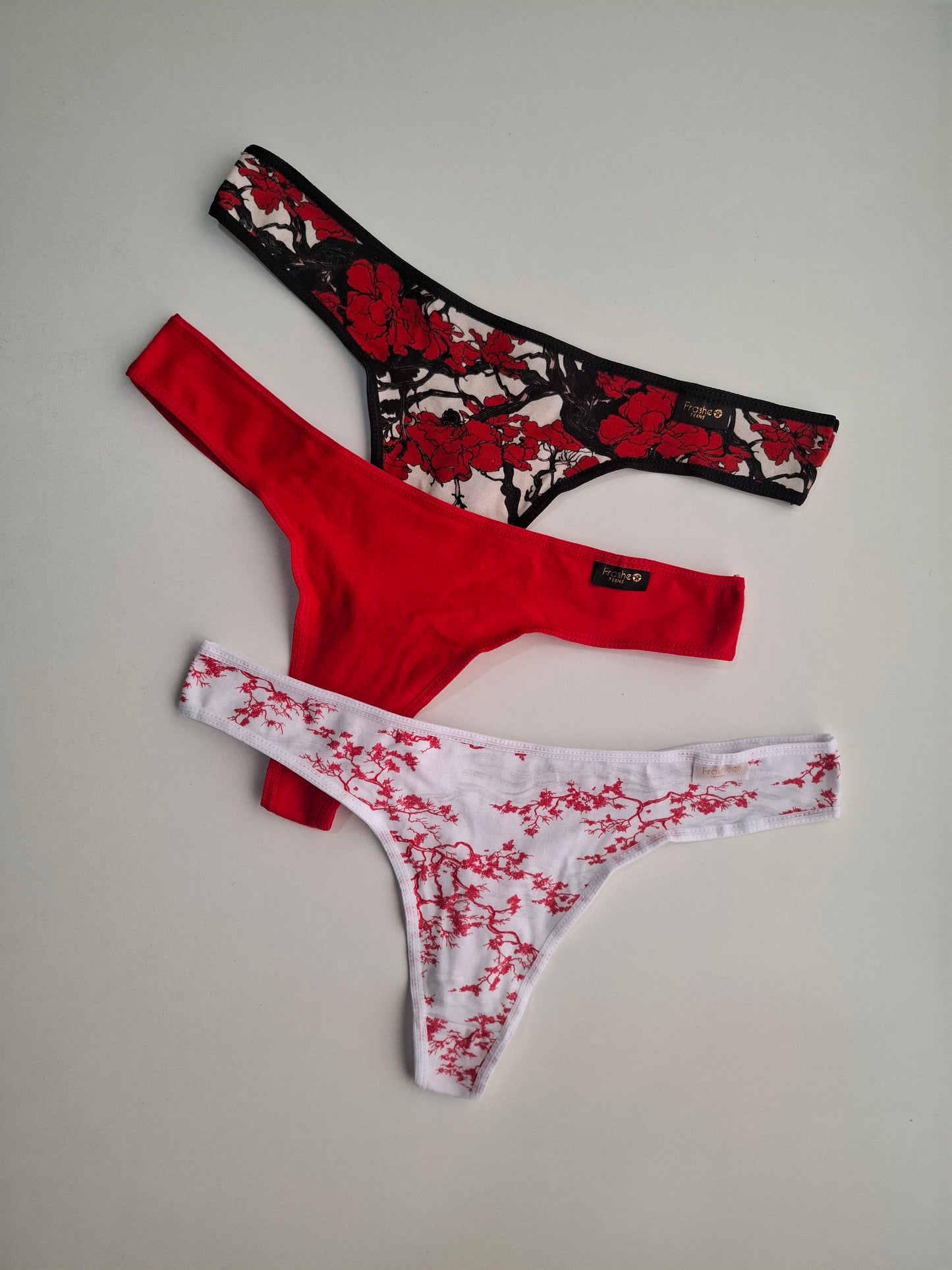 Art 5007 PACK X 3 DE COLA LESS DE ALGODÓN LYCRA ESTAMPADO JAPAN
