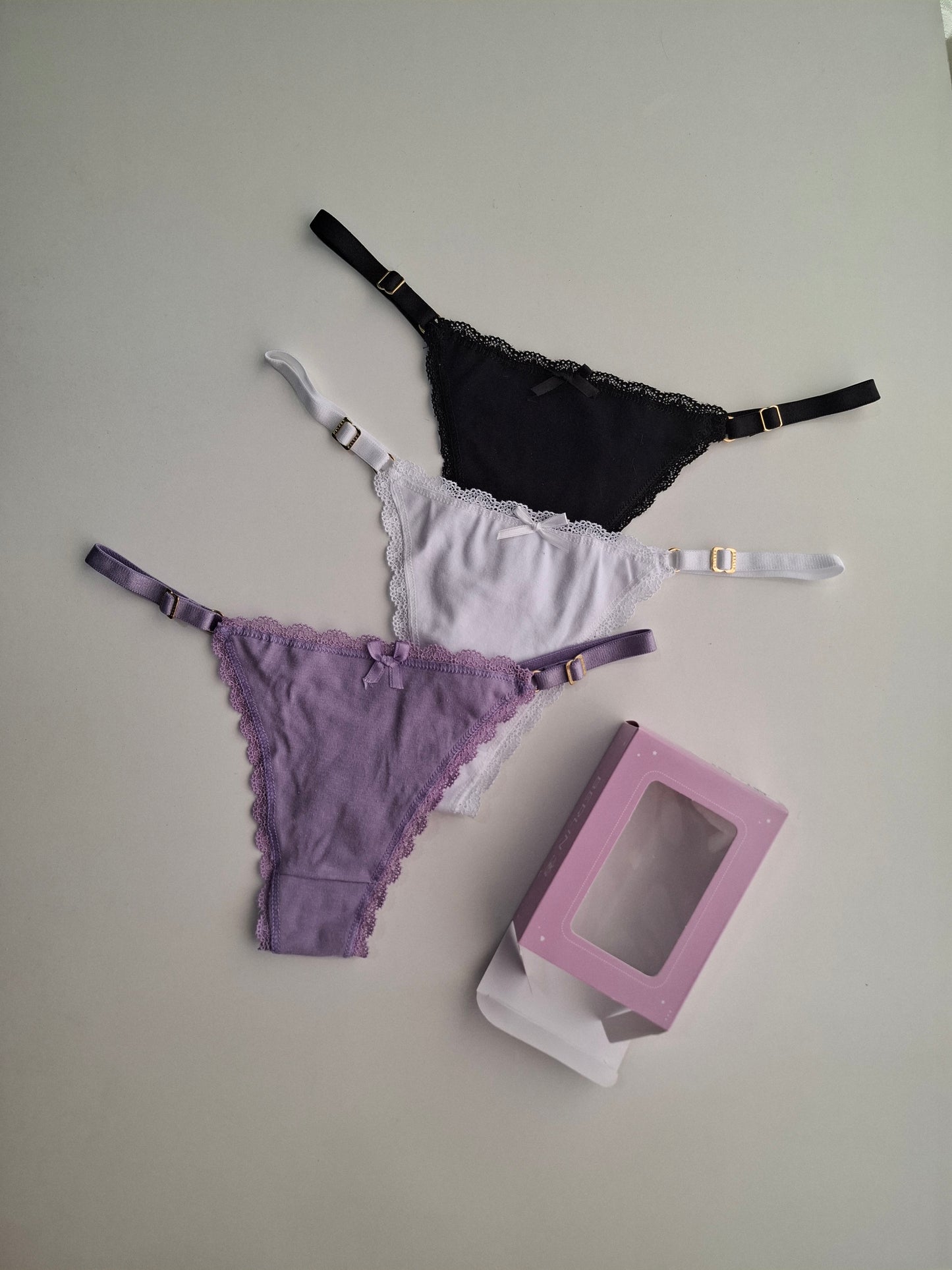Art. 654 Pack x3 Tanga Less de Algodon Con Puntilla