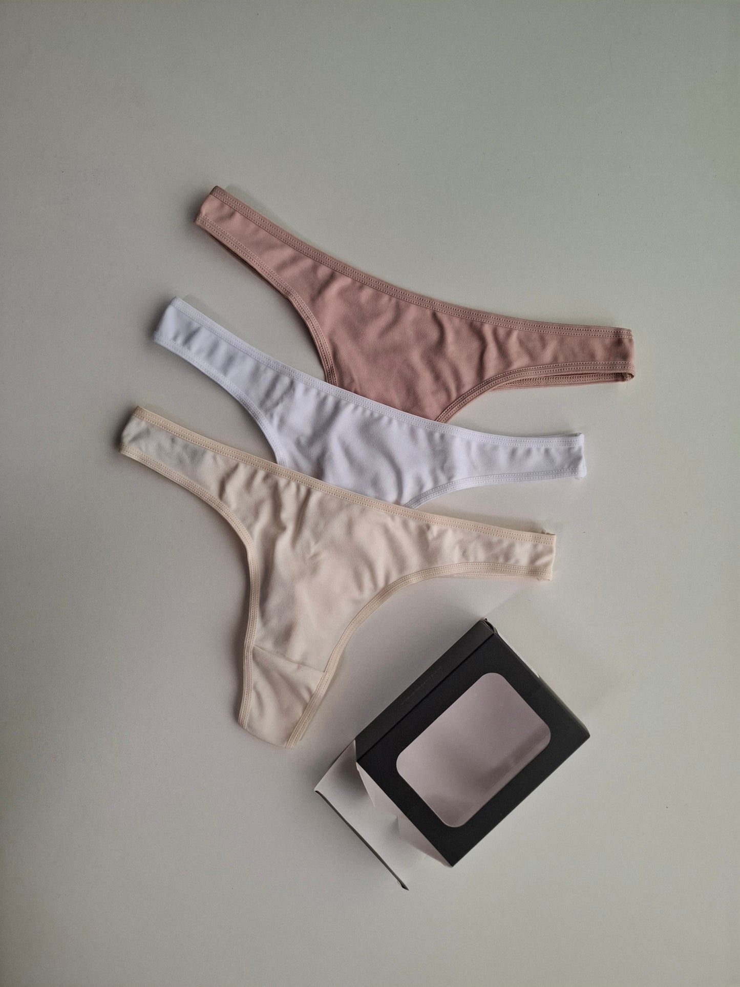 P033 pack x3 colaless básicas de microfibra