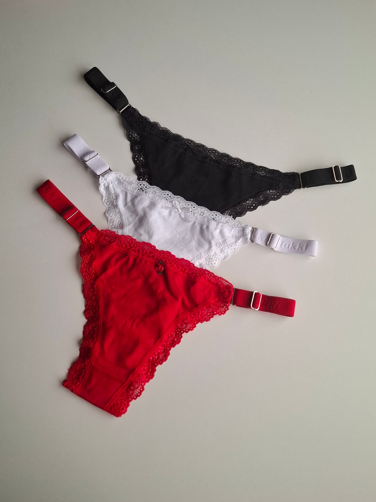 Art.4076 Pack x3 cola less regulable de algodón y lycra