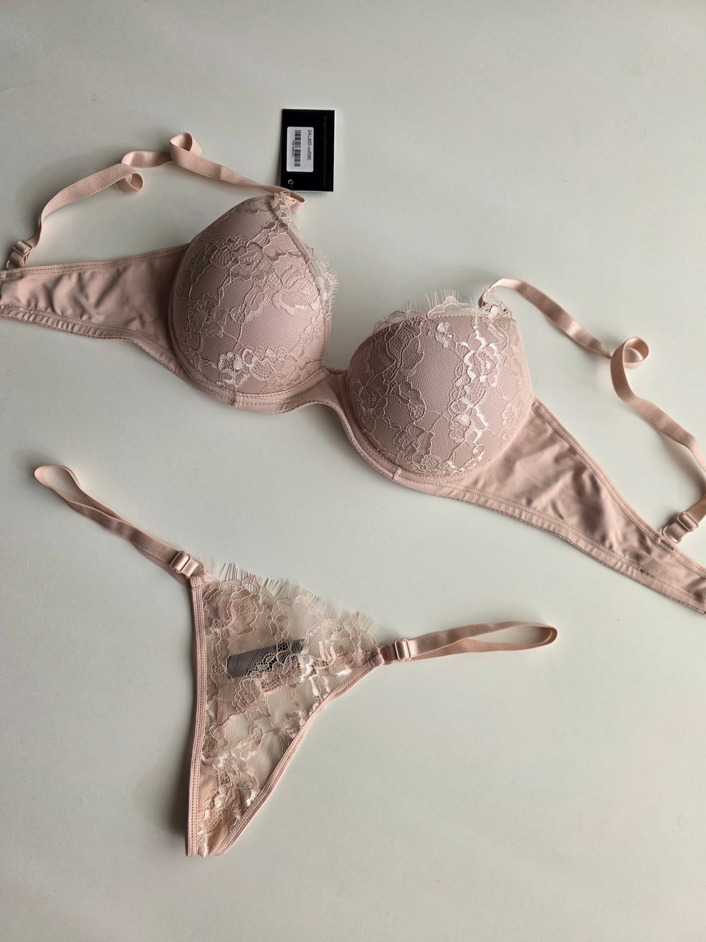 Conjunto AL905