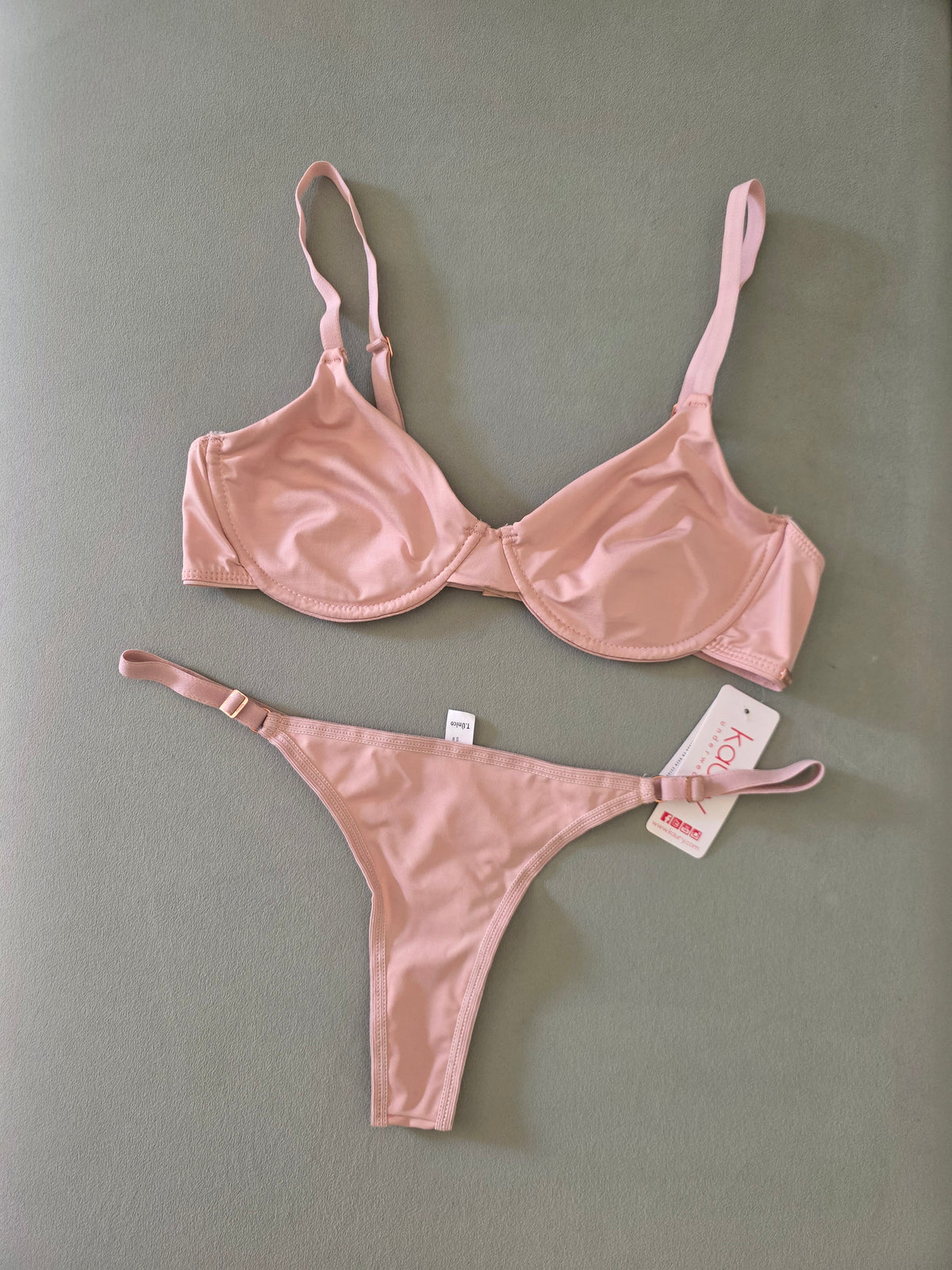 Art. 8193 Conjunto de microfibra.