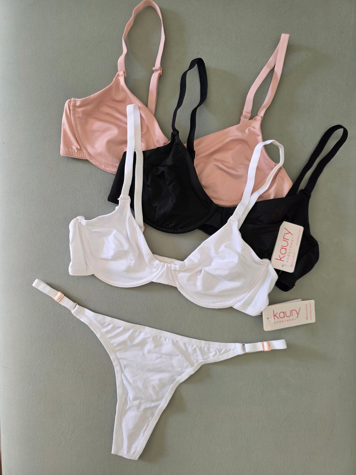 Art. 8193 Conjunto de microfibra.