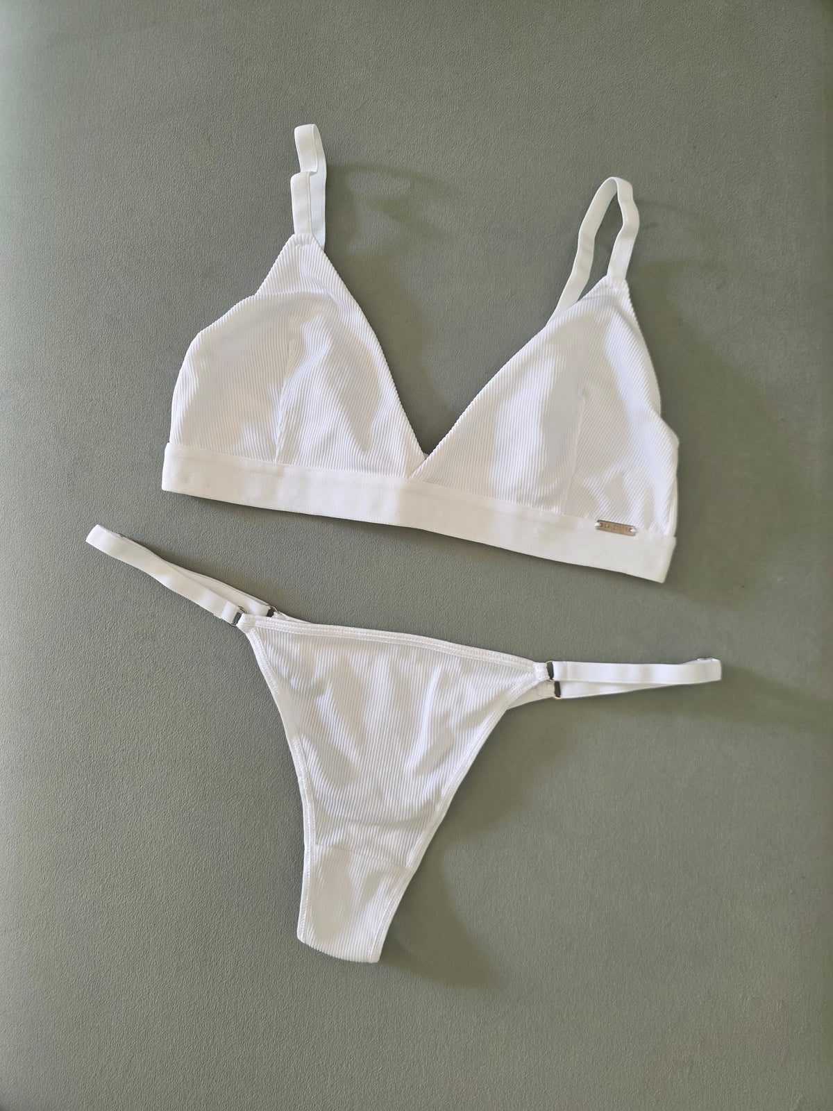 Art.2140 Conjunto  De Morley Sin Taza Con Less Regulable