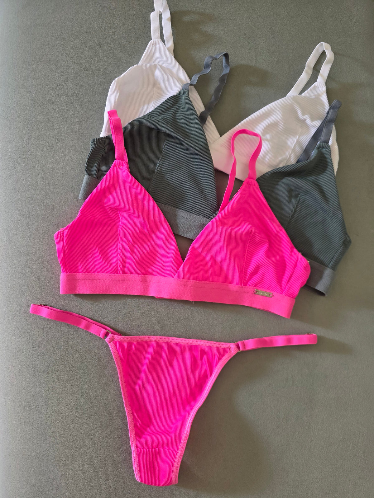 Art.2140 Conjunto  De Morley Sin Taza Con Less Regulable