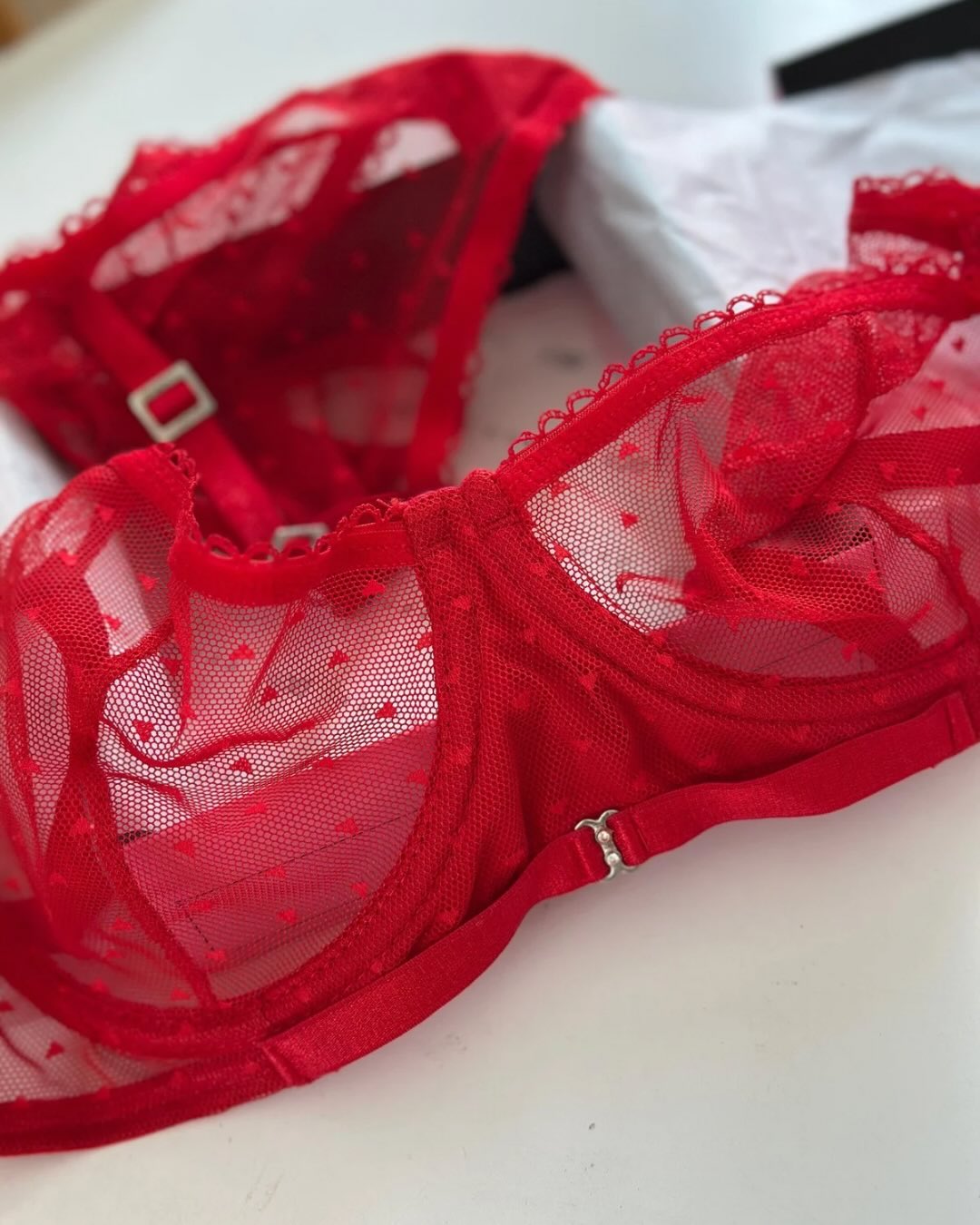 Art. 1833 Conjunto Corpiño Con Aro y Tanga Less
